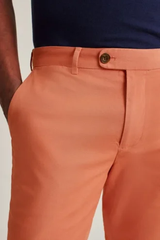 Elegant stretch-chino