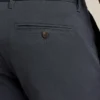 Enkla, skrynkelfria stretchbyxor från Bonobos Enkla, skrynkelfria stretchbyxor från Bonobos