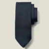 Fullända din outfit med Bonobos premium-slips i siden Fullända din outfit med Bonobos premium-slips i siden