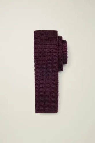 Fullända din outfit med Bonobos premium-slips i siden