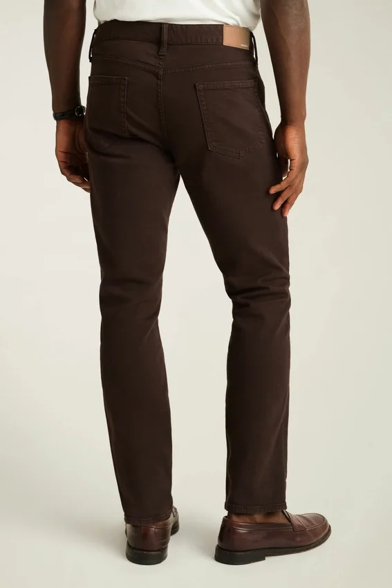 Gör dig redo för jet-set-livet med Bonobos extra stretchiga Stretch Travel Jeans Gör dig redo för jet-set-livet med Bonobos extra stretchiga Stretch Travel Jeans