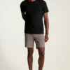 Herr-T-shirt i linne med rund hals