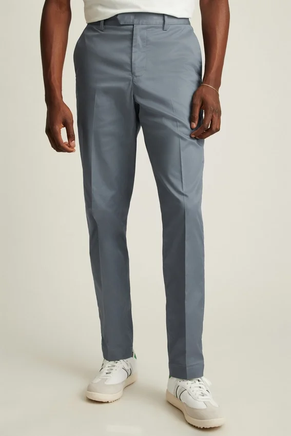 Håll dig sval och se snygg ut med Bonobos Tech Trouser Håll dig sval och se snygg ut med Bonobos Tech Trouser