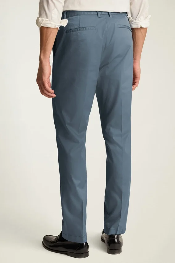 Håll dig sval och se snygg ut med Bonobos Tech Trouser Håll dig sval och se snygg ut med Bonobos Tech Trouser