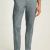 Håll dig sval och se snygg ut med Bonobos Tech Trouser Håll dig sval och se snygg ut med Bonobos Tech Trouser