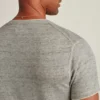 Kortärmad Henley-skjorta i linne Kortärmad Henley-skjorta i linne