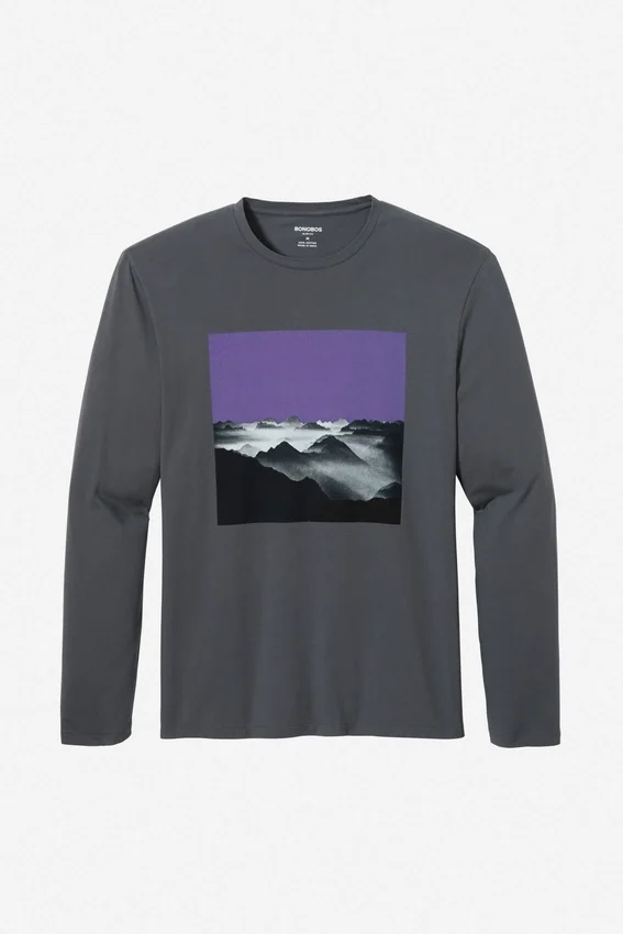 Långärmad T-shirt i begränsad upplaga Långärmad T-shirt i begränsad upplaga