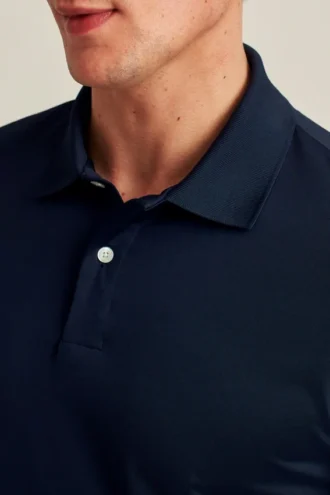 Performance Golf Shirt: enfärgad och randig