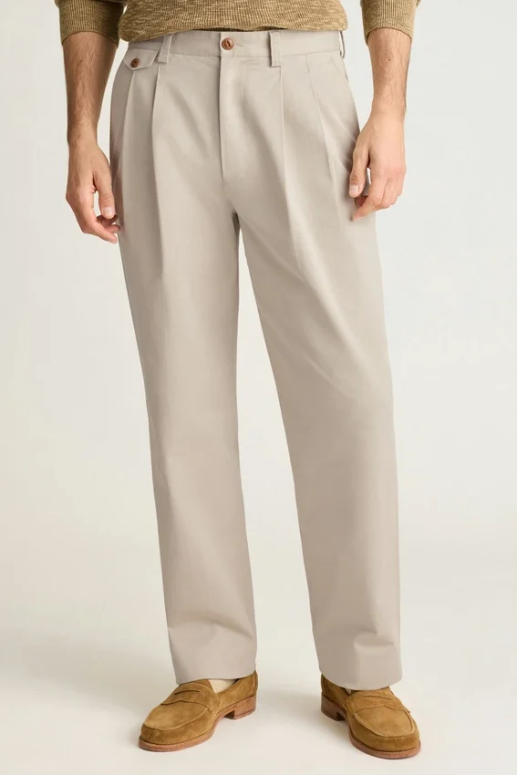 Pleated Chinos för män från Bonobos | Avslappnad passform i vintagestil Pleated Chinos för män från Bonobos | Avslappnad passform i vintagestil