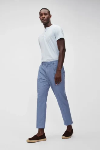 Plisserade chinos