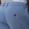 Plisserade chinos Plisserade chinos