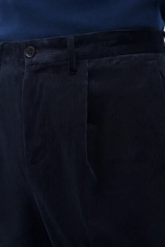 Plisserade stretchbyxor i corduroy