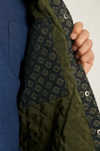 Quiltad jacka i corduroy för herr | Quiltad ytterklädsel i corduroy