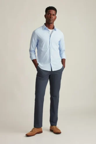 Stretch Washed Chino: Skräddarsydda chinos med Slim Fit-passform Stretch Washed Chino: Skräddarsydda chinos med Slim Fit-passform