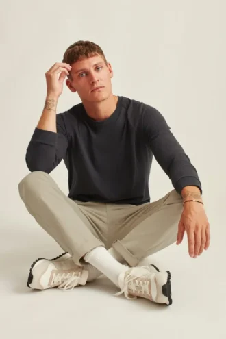 Stretch Washed Chino: Skräddarsydda chinos med Slim Fit-passform Stretch Washed Chino: Skräddarsydda chinos med Slim Fit-passform
