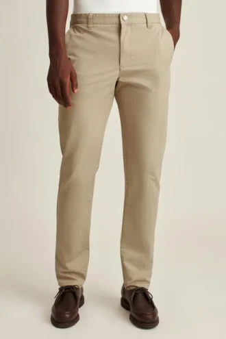 Stretch Washed Chino: Skräddarsydda chinos med Slim Fit-passform Stretch Washed Chino: Skräddarsydda chinos med Slim Fit-passform