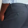 Stretch Washed Chino: Skräddarsydda chinos med Slim Fit-passform Stretch Washed Chino: Skräddarsydda chinos med Slim Fit-passform