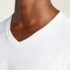 T-shirt i ekologisk bomull med V-ringning T-shirt i ekologisk bomull med V-ringning