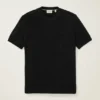 T-shirt med ficka T-shirt med ficka