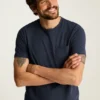 T-shirt med ficka i ekologisk bomull T-shirt med ficka i ekologisk bomull