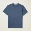 T-shirt med ficka i ekologisk bomull T-shirt med ficka i ekologisk bomull