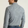 Tech Button Down skjorta med knappar Tech Button Down skjorta med knappar