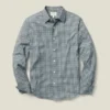 Tech Button Down skjorta med knappar Tech Button Down skjorta med knappar