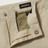 Stretch Washed Chino: Skräddarsydda chinos med Slim Fit-passform Stretch Washed Chino: Skräddarsydda chinos med Slim Fit-passform