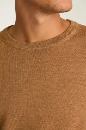 Tvättbar merinoullströja med rund hals