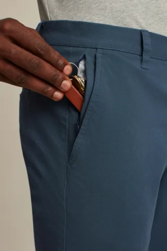 Upptäck en avslappnad stil med Bonobos Stretch Mens Chinos 2.0