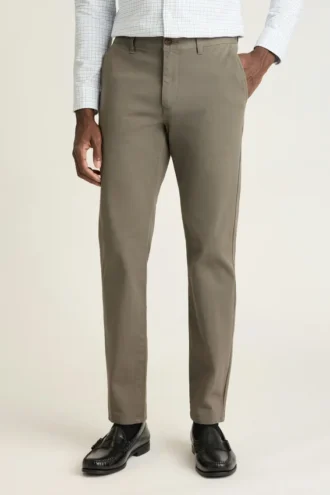 Upptäck en avslappnad stil med Bonobos Stretch Mens Chinos 2.0