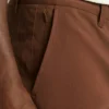 Upptäck en avslappnad stil med Bonobos Stretch Mens Chinos 2.0 Upptäck en avslappnad stil med Bonobos Stretch Mens Chinos 2.0
